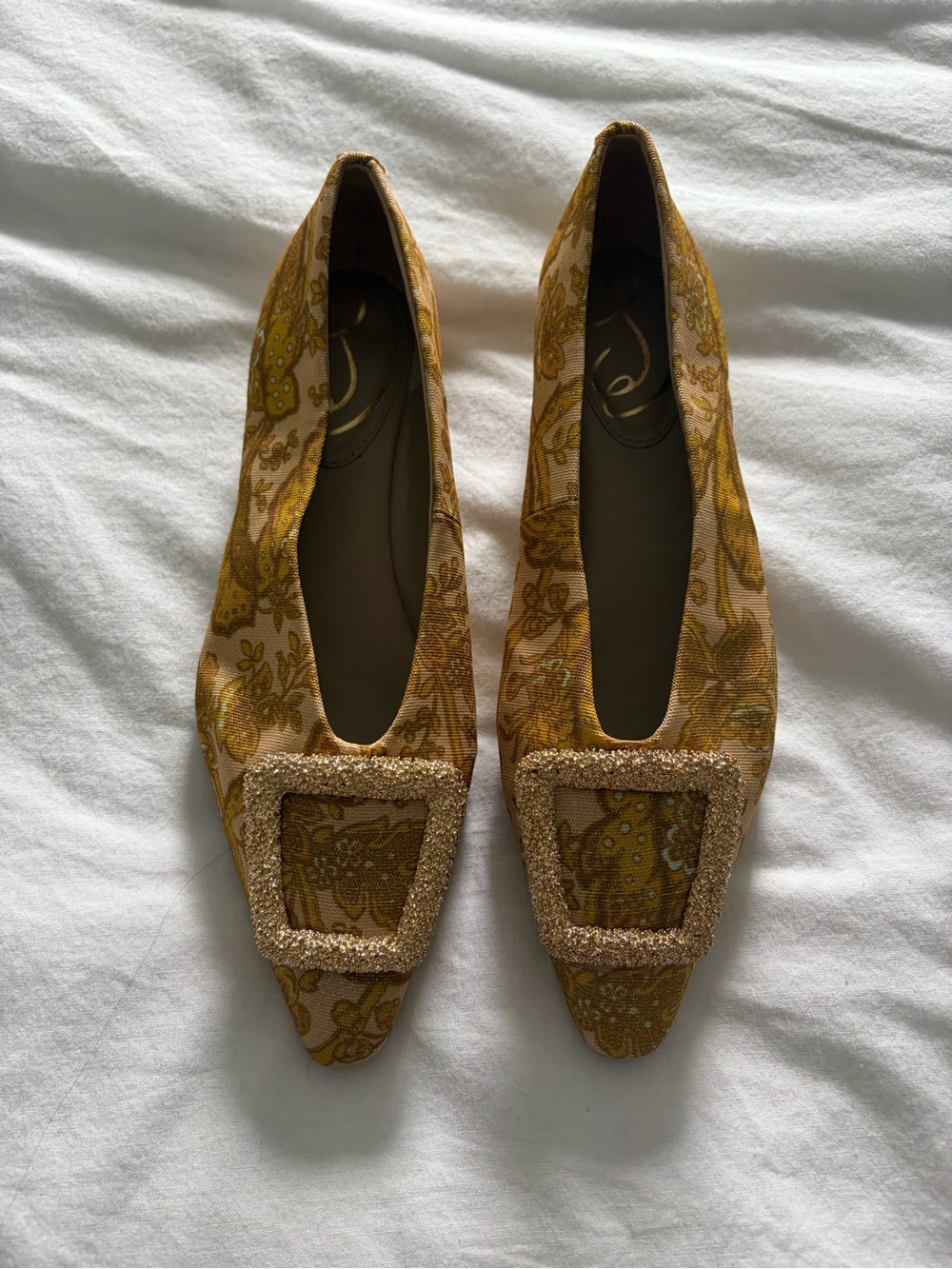 Sam Edelman Women’s Gold Buckle Janina Tumeric Pointed Toe Ballet Flats 5.5 NWOT